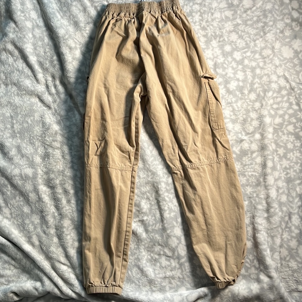 Amazon Cargos - Picture 2 of 3